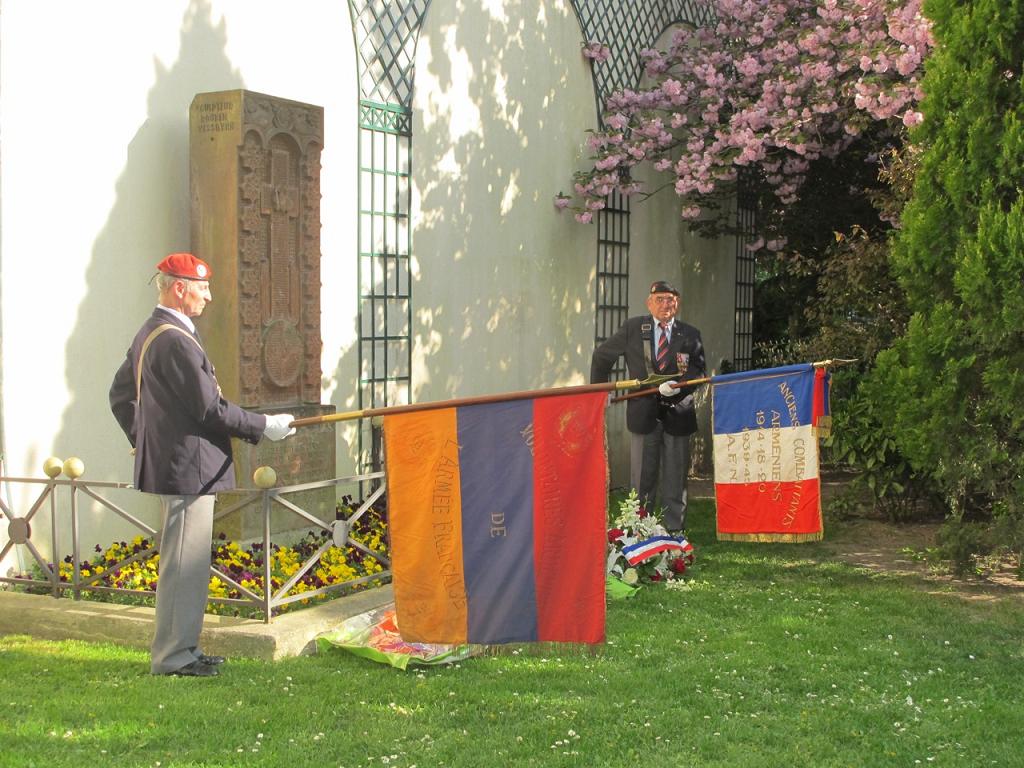 Charenton 2013 - Le Khatchkar --- Cliquer pour agrandir