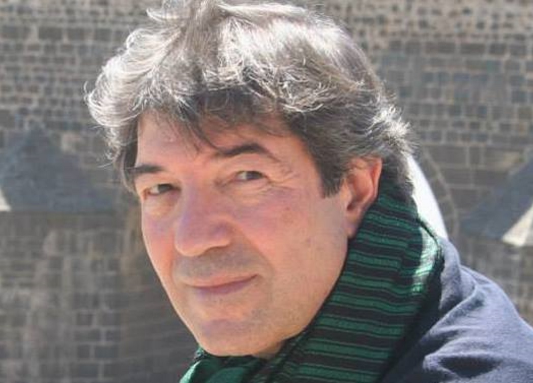Fawaz HUSSAIN --- Cliquer pour agrandir
