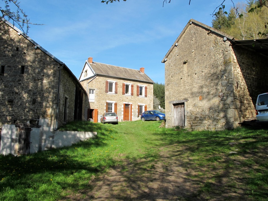 Le hameau --- Cliquer pour agrandir