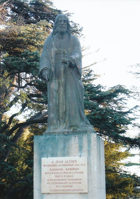 La statue (photo Michel Chirinian) --- Cliquer pour agrandir