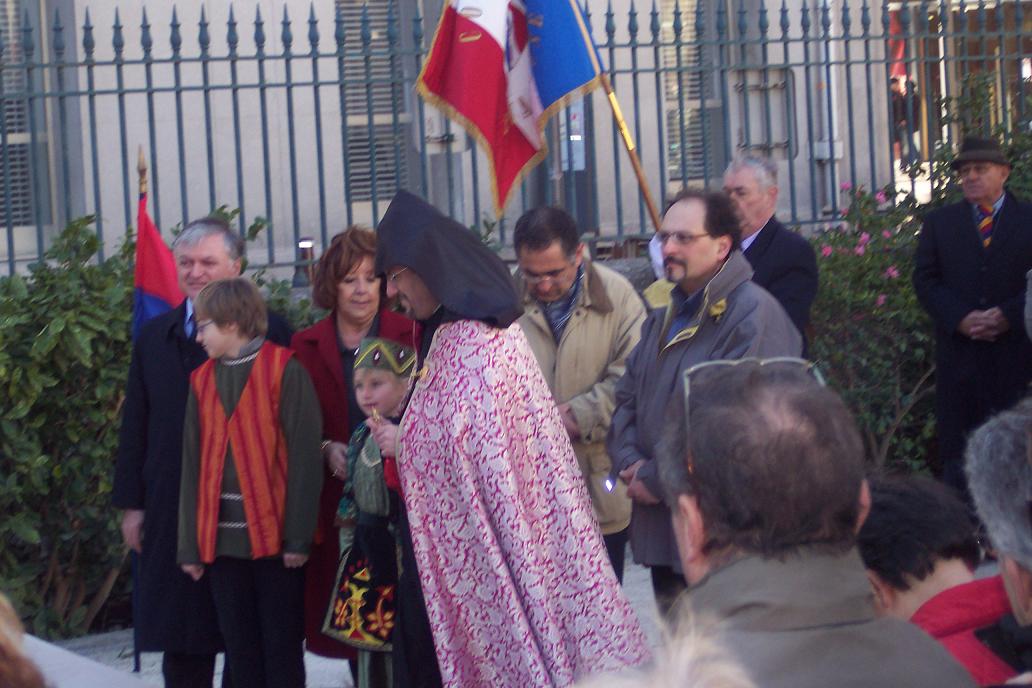 Révérend Père Zadig Avédikian, recteur de la Cathédrale Arménienne de Marseille, Vicaire du Délégué pour l’Europe du Catholicossat de Tous les Arméniens pour la Région du Midi de la France --- Cliquer pour agrandir