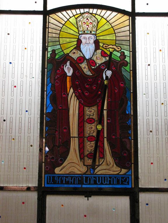 Vue intérieure<br>saint Grégoire l'Illuminateur (© Philippe Pilibossian) --- Cliquer pour agrandir