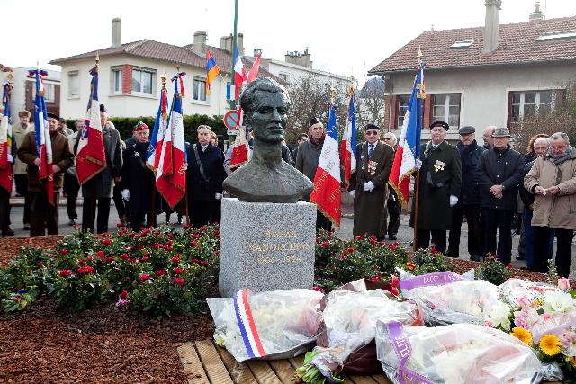 Hommage --- Cliquer pour agrandir